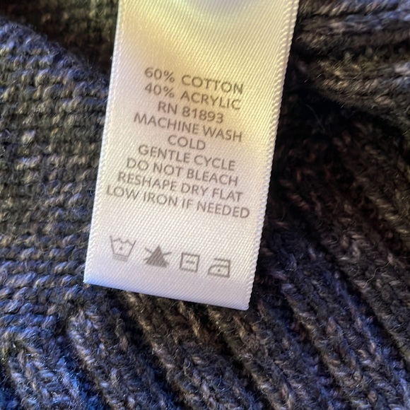 DENIM & CO CHARCOAL SWEATER - Picture 3 of 11